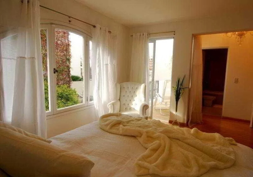 Aura Suites Boutique Hotel