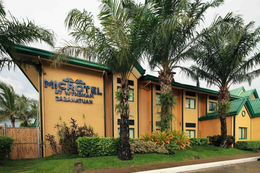 Microtel by Wyndham Cabanatuan