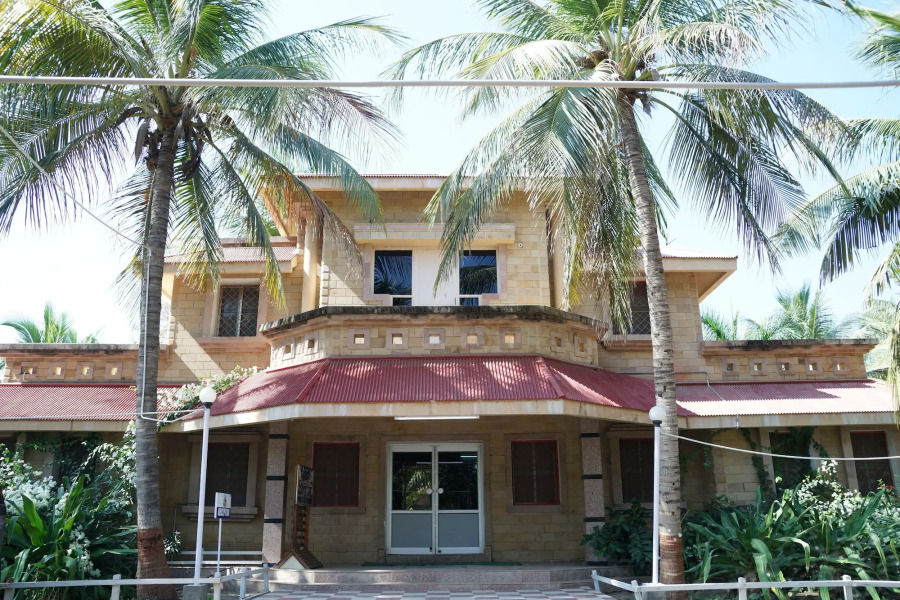 Stay Guru Resort Farm Villa