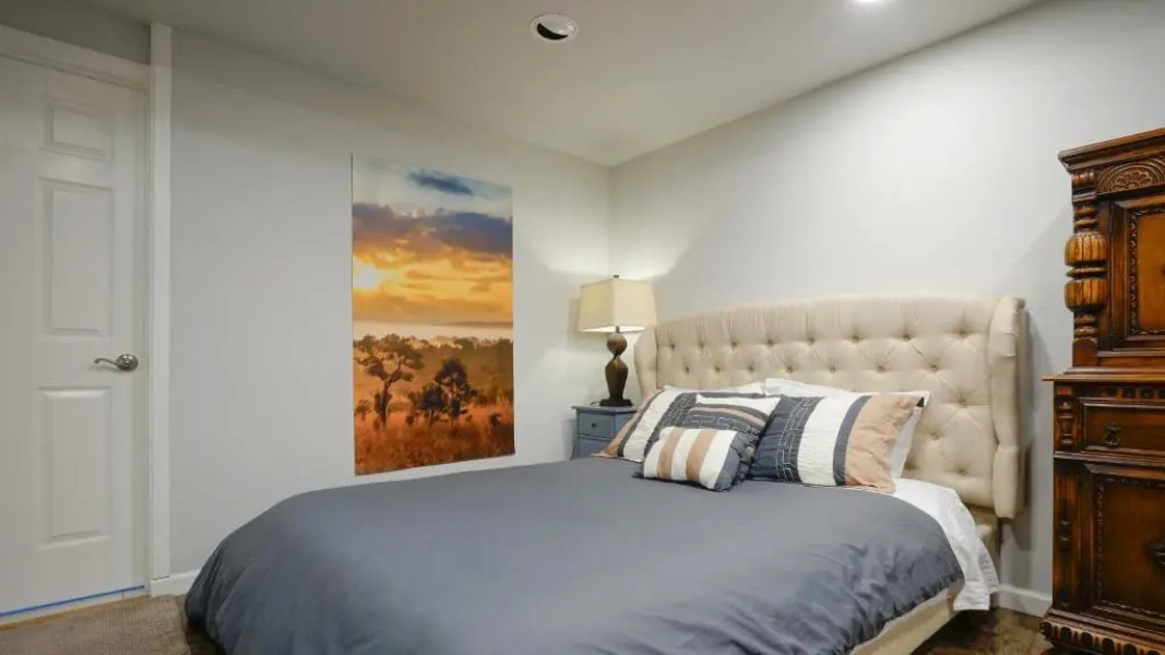 @ Marbella Lane Eco Friendly Treehouse, SFO