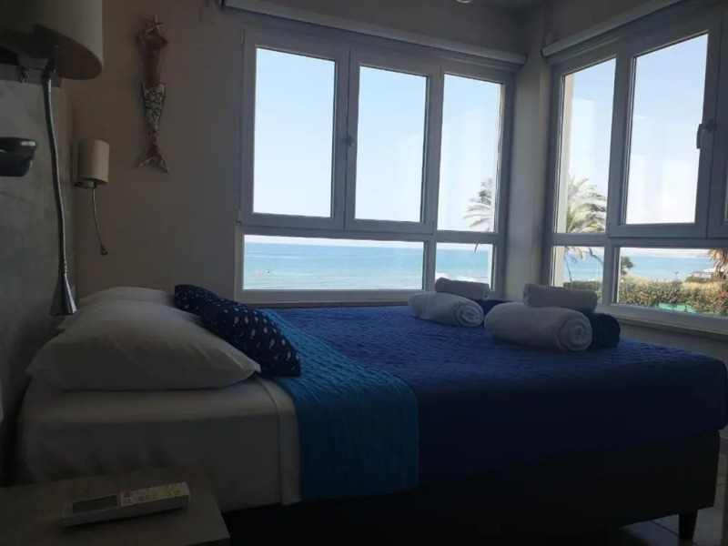 Periyiali Beach Sunset Suite A7