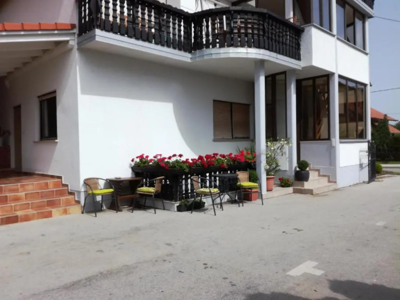 Apartmani Oletić 4*