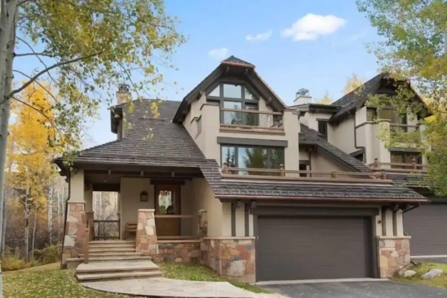 Snowmass Village by Gondola Resorts