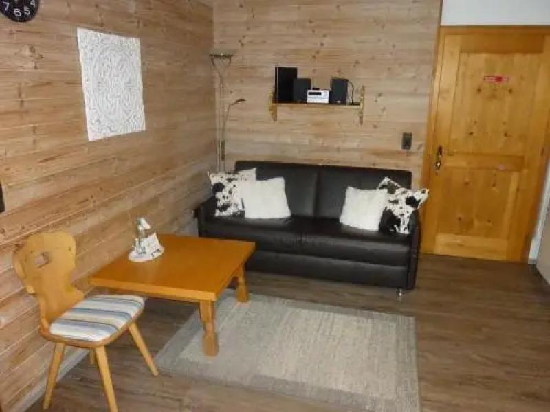 Bim schwarza Stürar & Haus Hedwig