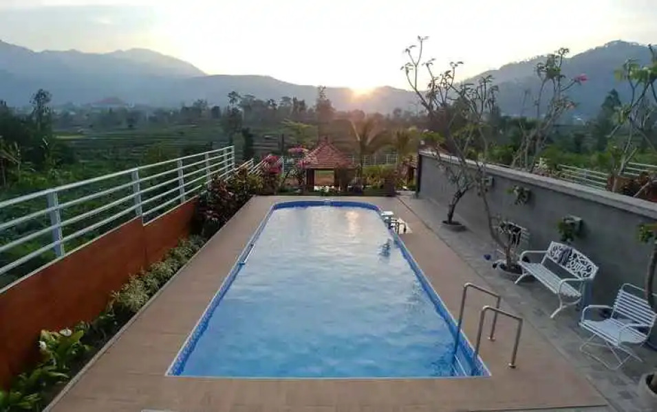 Vila Sawo Kecik Syariah