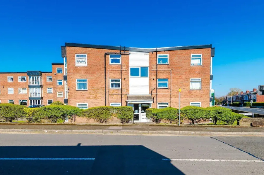 Modern 1BR Apartment in Whitefield