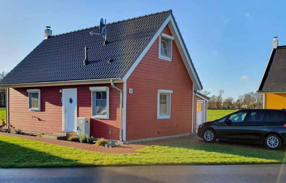 Awesome Home in Zerpenschleuse With 2 Bedrooms