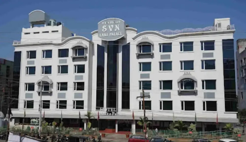 SVN Lake Palace