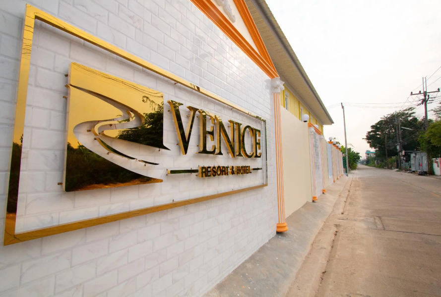 Venice Resort