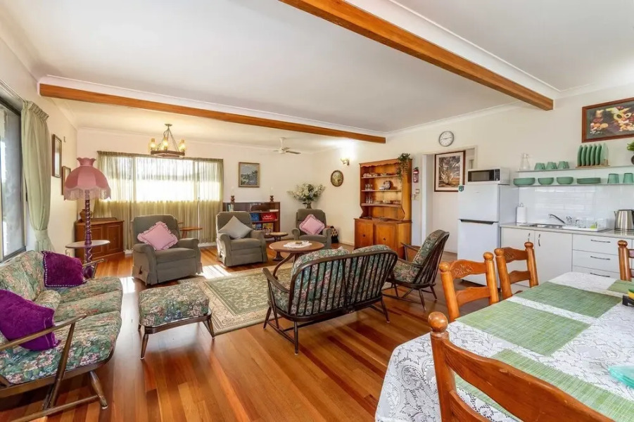 Spoil yourself with the perfect position of this first floor Unit