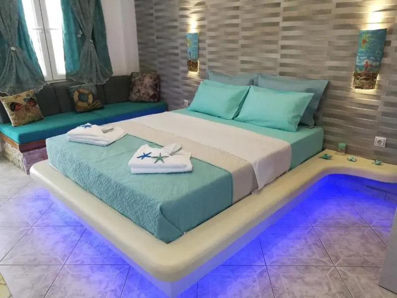 Fantastic View Kythnos suites & studios