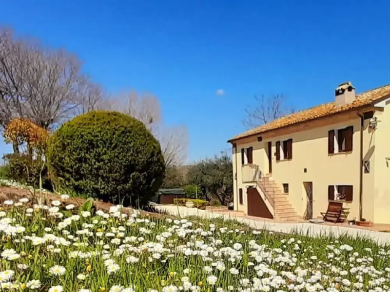 Holiday House in Filottrano on the Beach by the sea