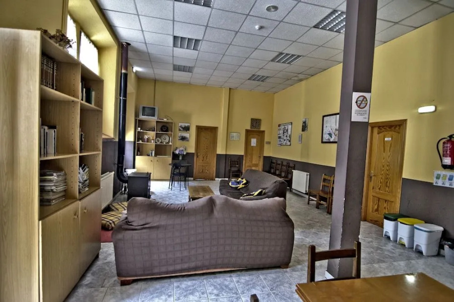 Albergue Juvenil de Bustiello