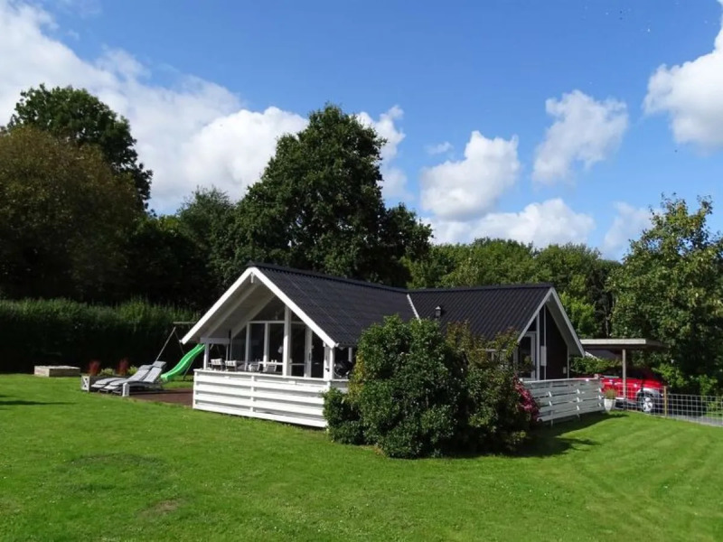 "Sveina" - 230m from the sea in SE Jutland