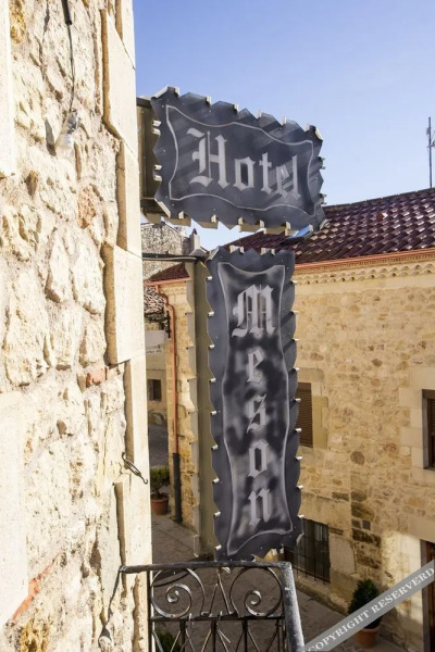 Hostal Meson Casa De Guzman