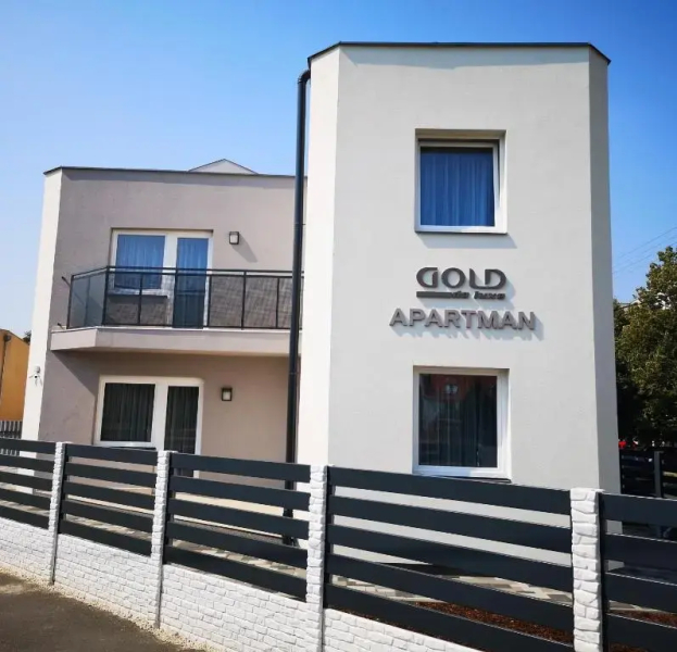 Monika Apartman