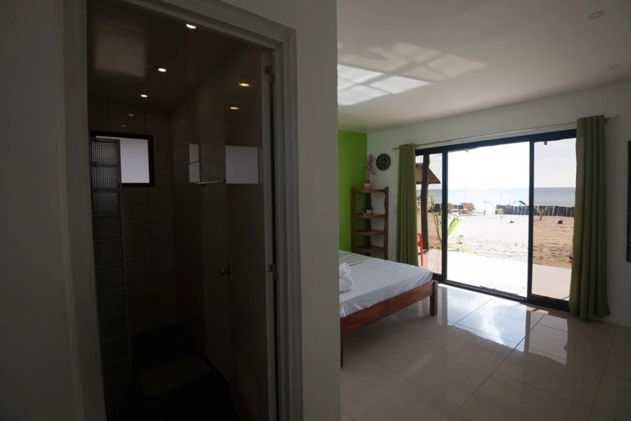 Footprints Beach Resort