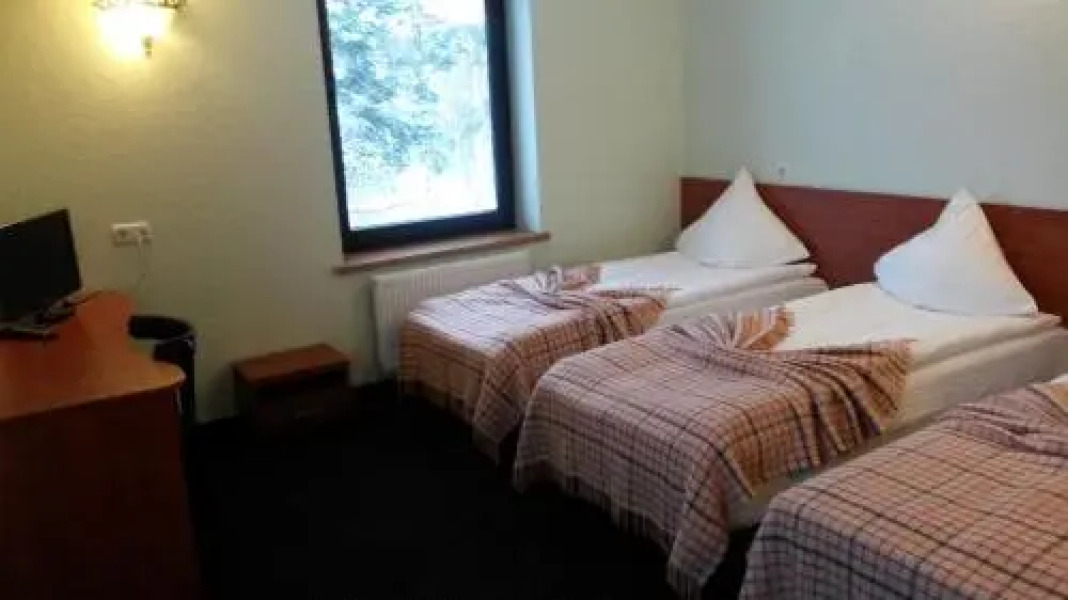 Svečių Namai ir Kavinė Oazė