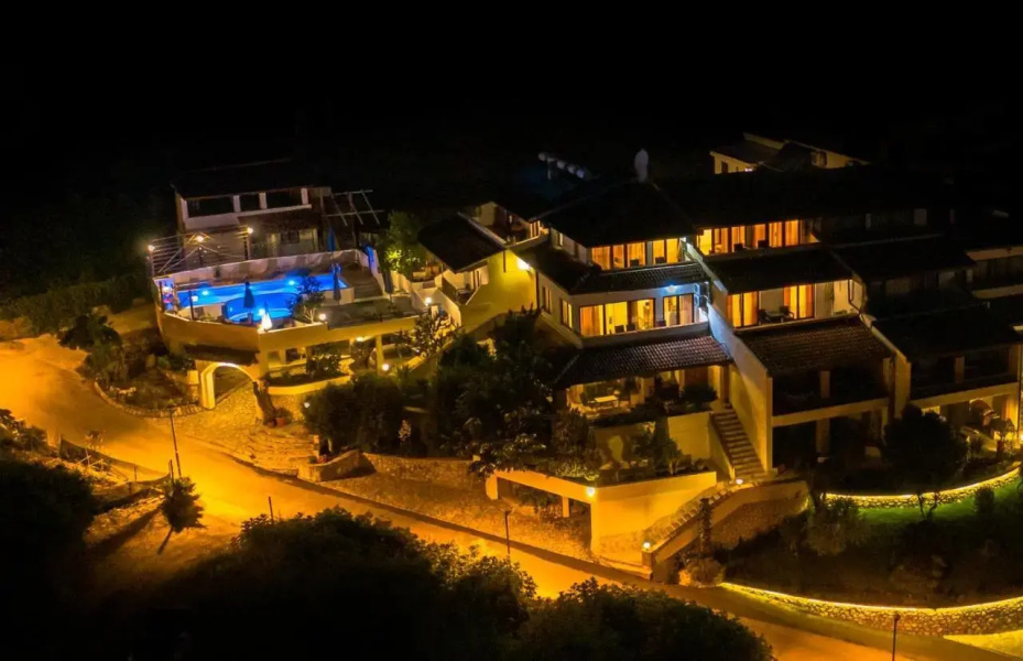 Bivalvia Apartments