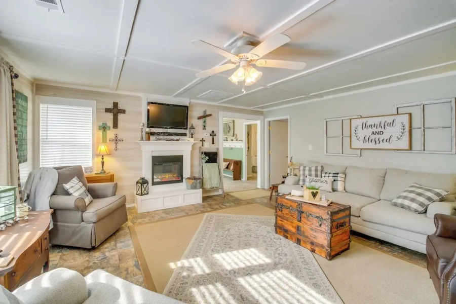 Home w/ Ouachita River & Lake Hamilton Access