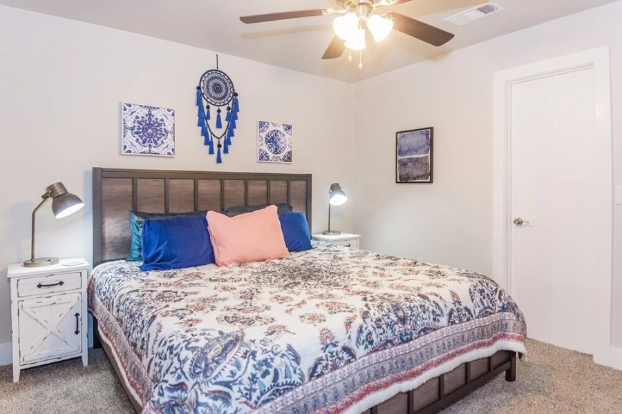 Fredericksburg Fun Three 3 Bedroom Apts by Redawning