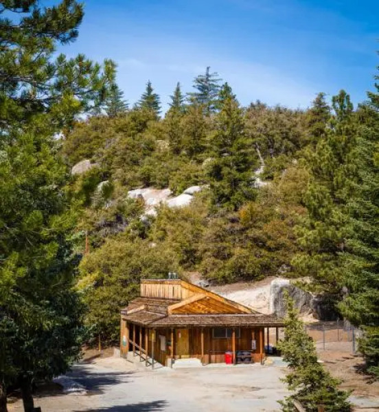 Idyllwild Camping Resort Cabin