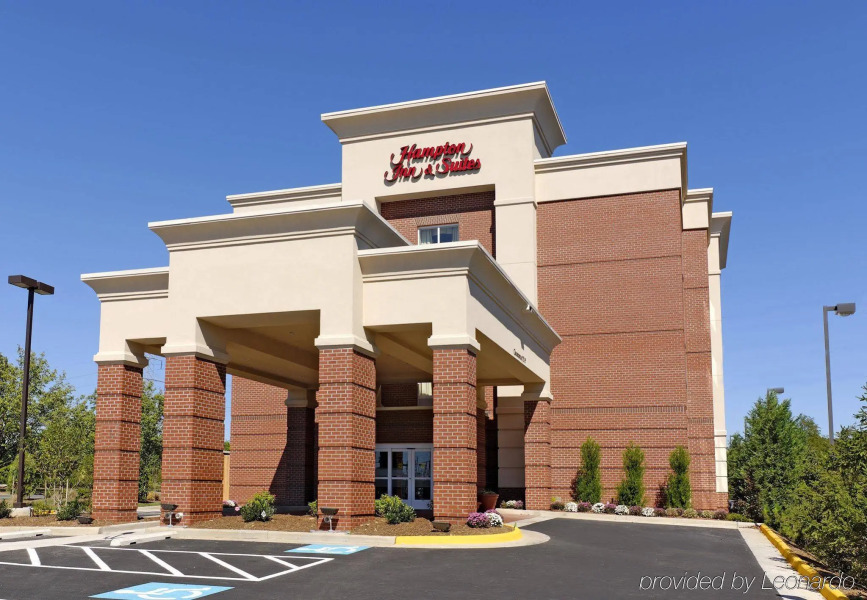 Hampton Inn & Suites Herndon-Reston