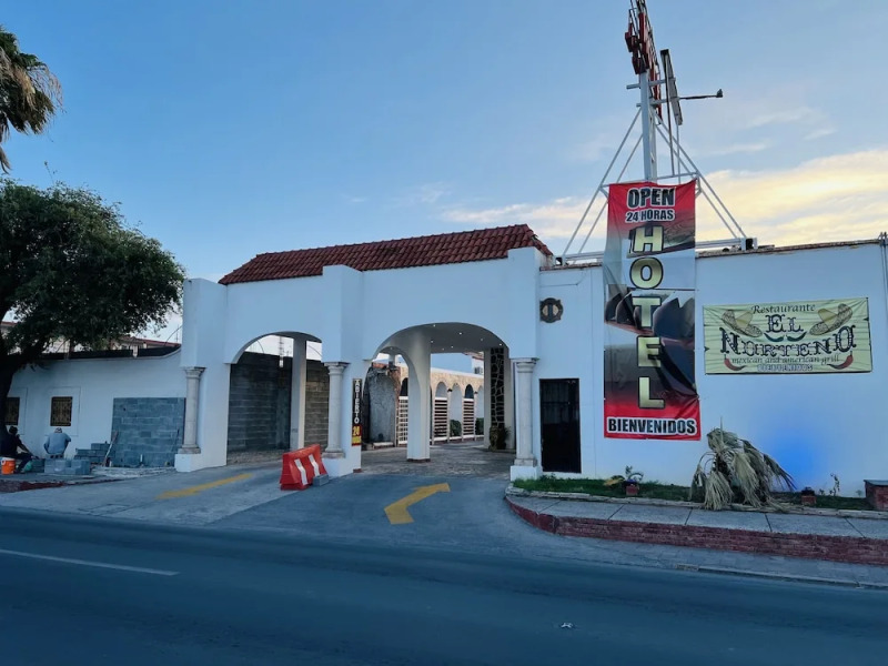 Hotel & Suites Hacienda Santa Maria