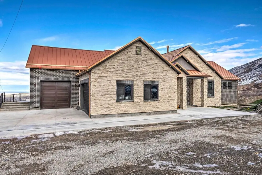 Newly Built Tooele Suite w/ Stunning Views!