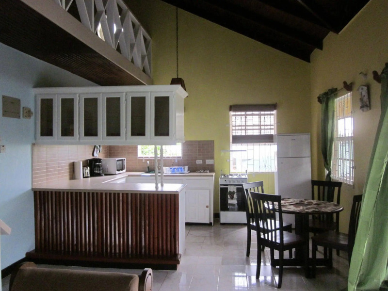 Buttercup Cottage Apartments