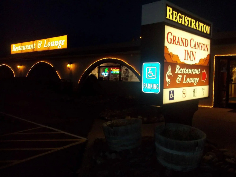 Grand Canyon Inn