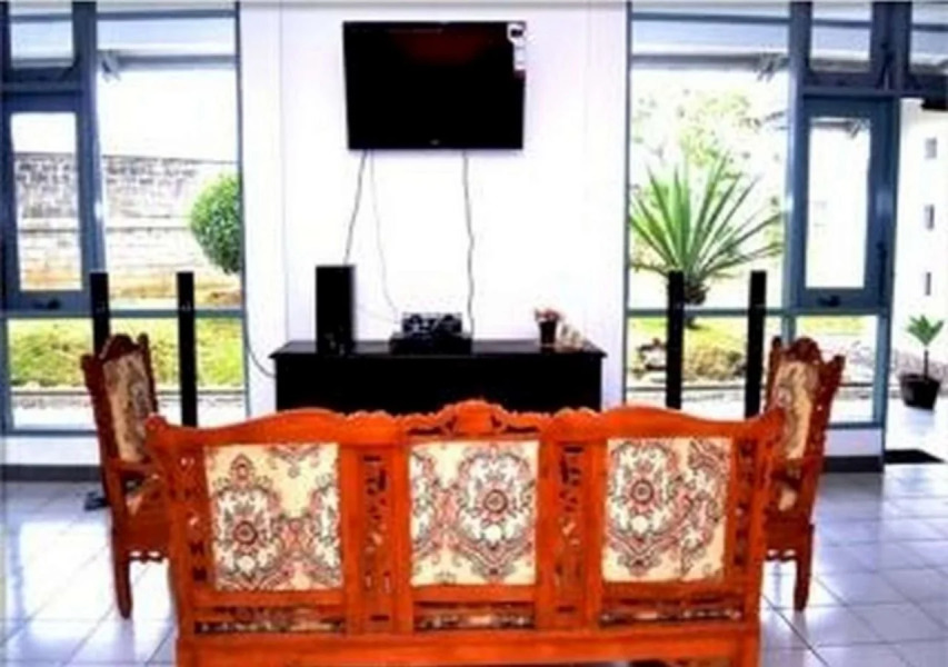 Palace Hotel Cipanas