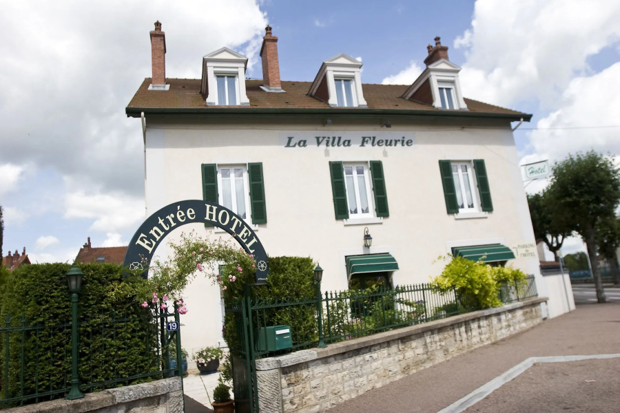 Hôtel La Villa Fleurie