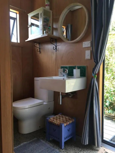 Pau Hana Kuaotunu studio