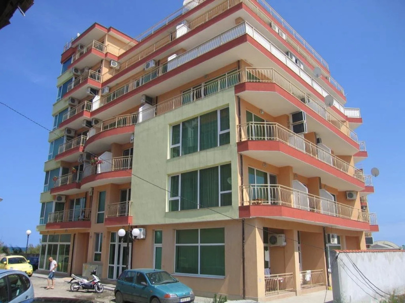 California Apartment