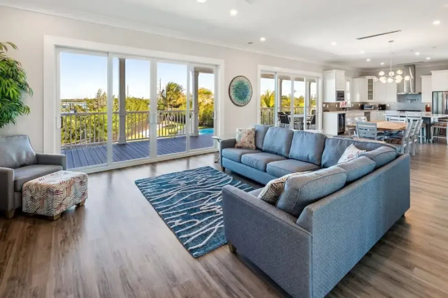 Spindrift House by Brightwild Huge Pool Dock