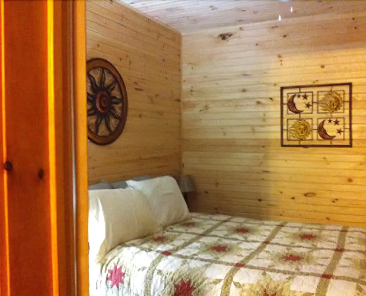 Rocky Shores & Seals Cottages