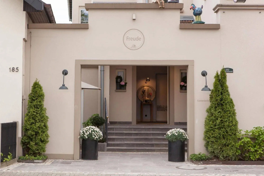 Romantikhotel Rebstock art & design