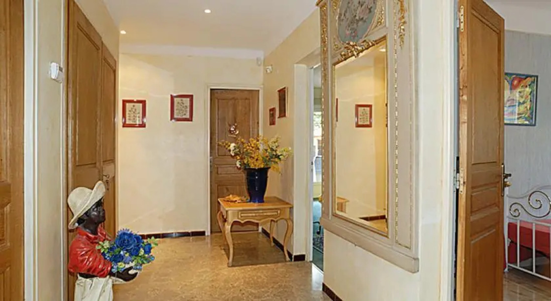 HomeRez - Villa Rue des iris