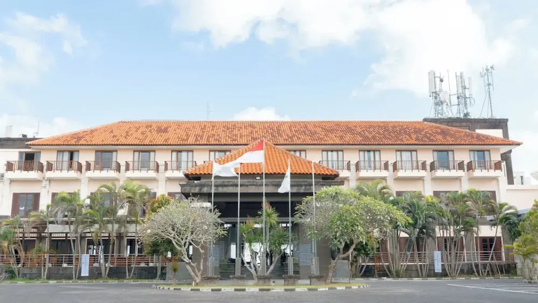 New Kuta Hotel by LORIN