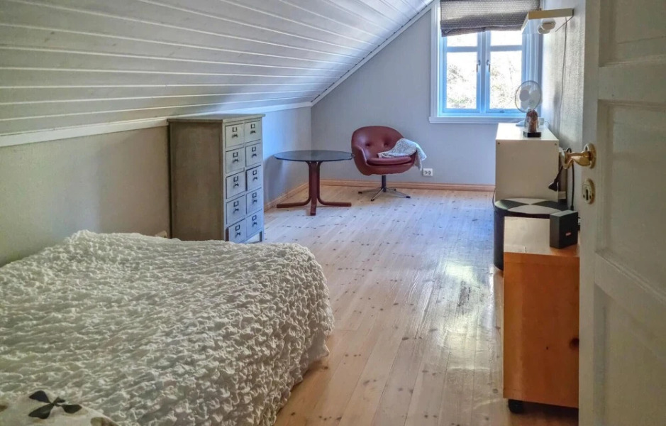 Beautiful Home in Mandal With 5 Bedrooms, Outdoor Swimming Pool and Wifi