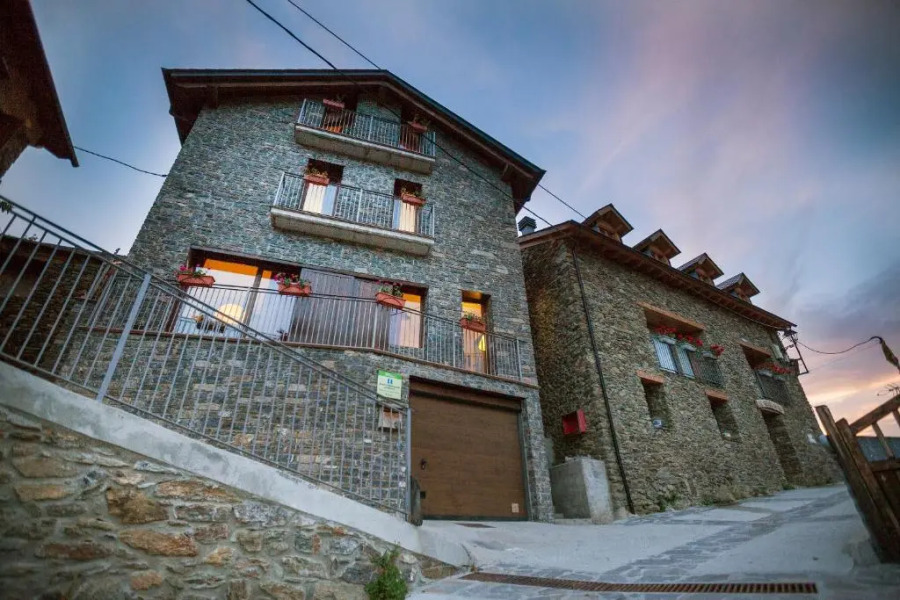 Abadía de Montenartró Apartamentos