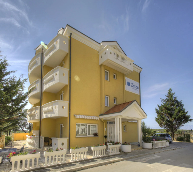Aparthotel Zaton