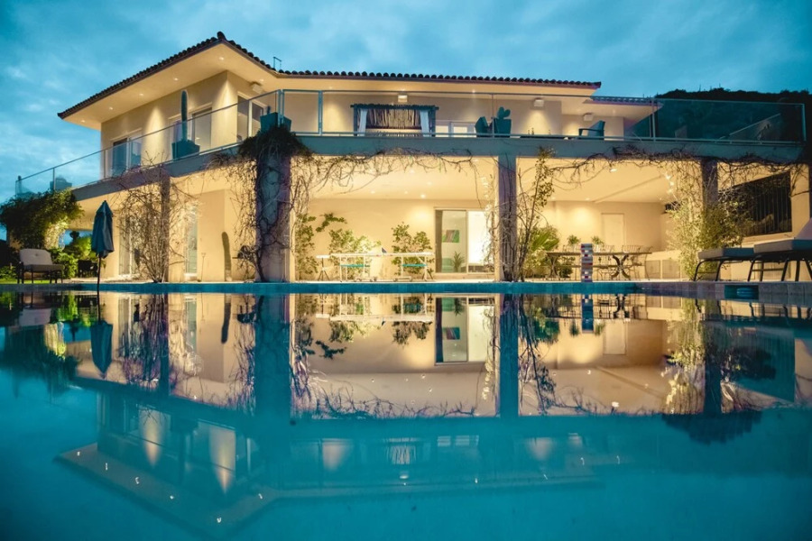 Vista Verde by AvantStay