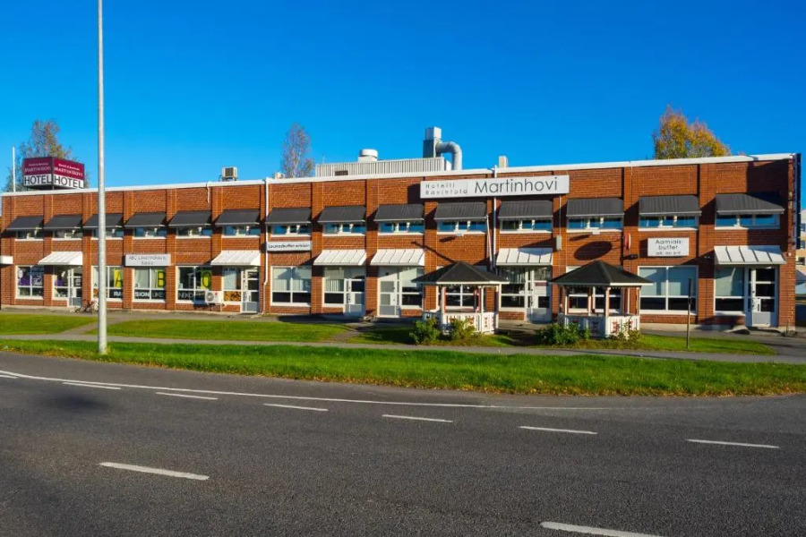 Hotelli & Ravintola Martinhovi