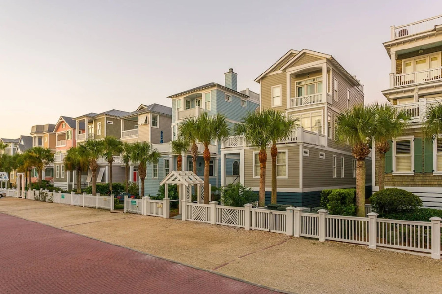 30 Coast Cottage Lane by Hodnett Cooper