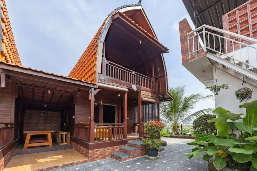 Cove Villa Banjar Segara