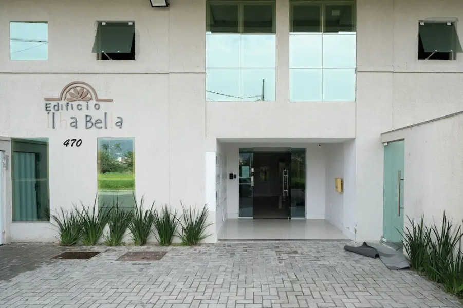 Apartment w/ Barbecue, Close to the Beach Ibl103