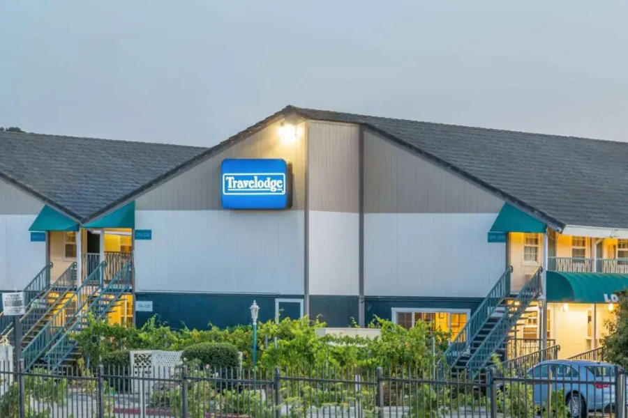 Econo Lodge Inn & Suites Fairfield