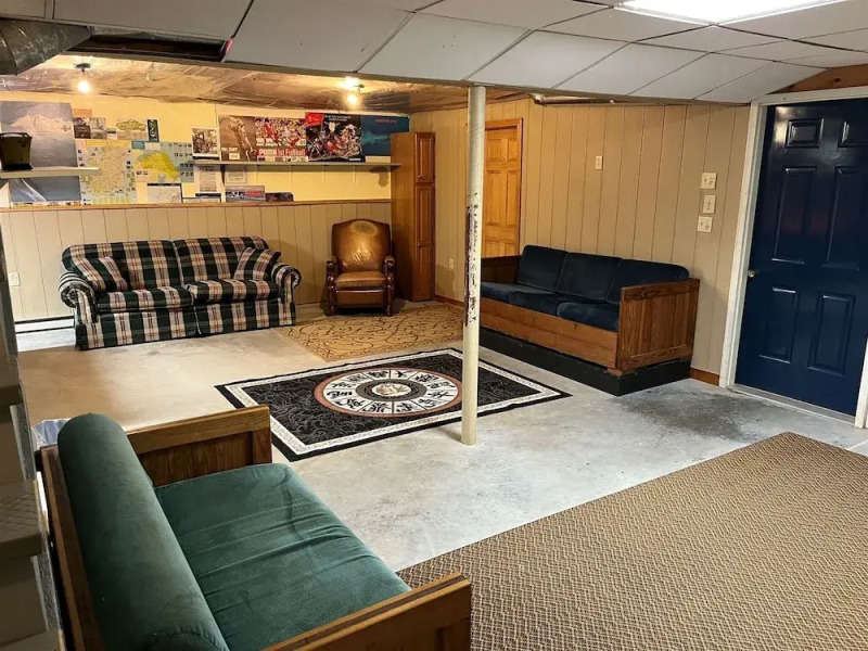 Good Times Chalet Limit 19 5 Bedroom Chalet by RedAwning